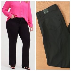 NWT Bombshell Boot Studio Luxe Ponte High-Rise Pants, black, Torrid, size 20